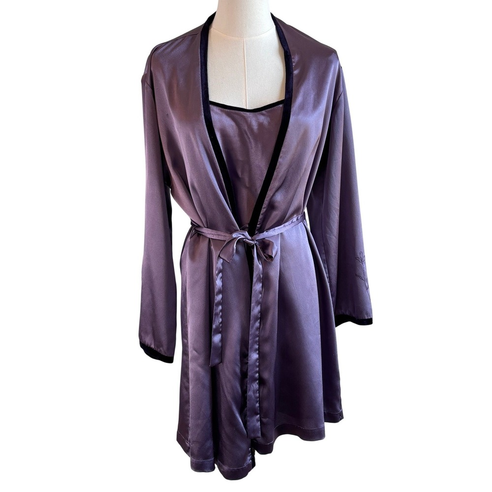Vintage Oscar de la Renta Saks Fifth Avenue Satin Robe Slip Set M Embroidered